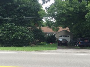 5303 Stone Rd, Lockport, NY 14094