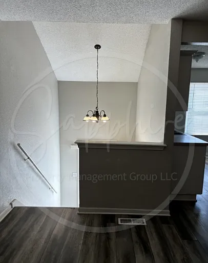 5642 N Anita Ave — Photo 3