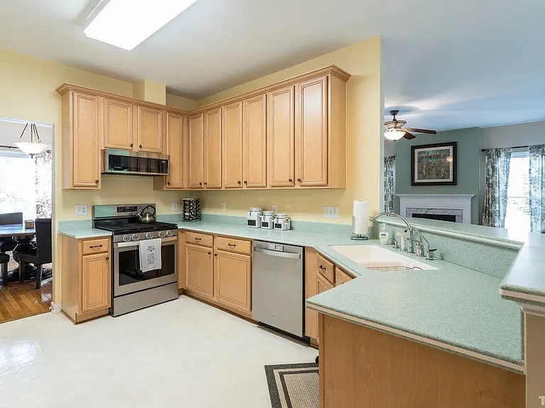 Kitchen, Doorway to Dining Room
