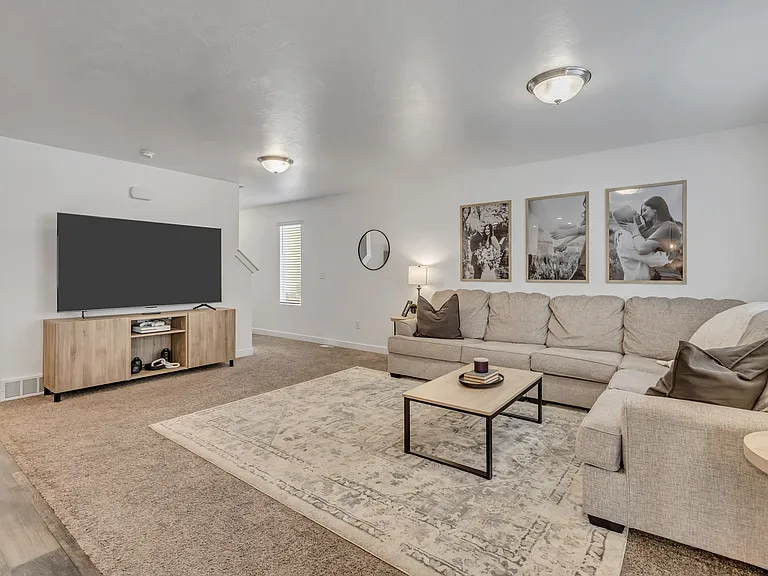 5176 W Duet Dr — Photo 4
