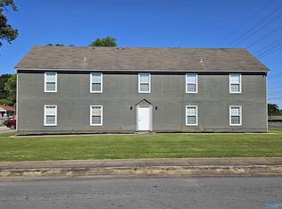 1602 8th St SE, Decatur, AL 35601
