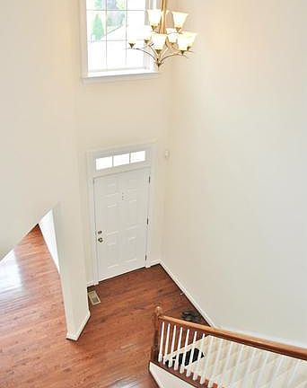 4th image of 6014 Popes Creek Pl