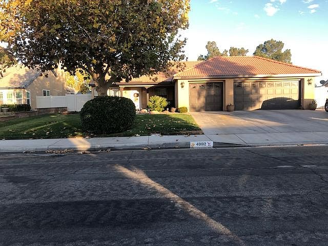 1st image of 40102 Villa Moura Dr