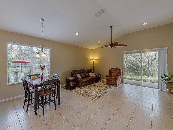 5th image of 3245 Lake Jean Dr