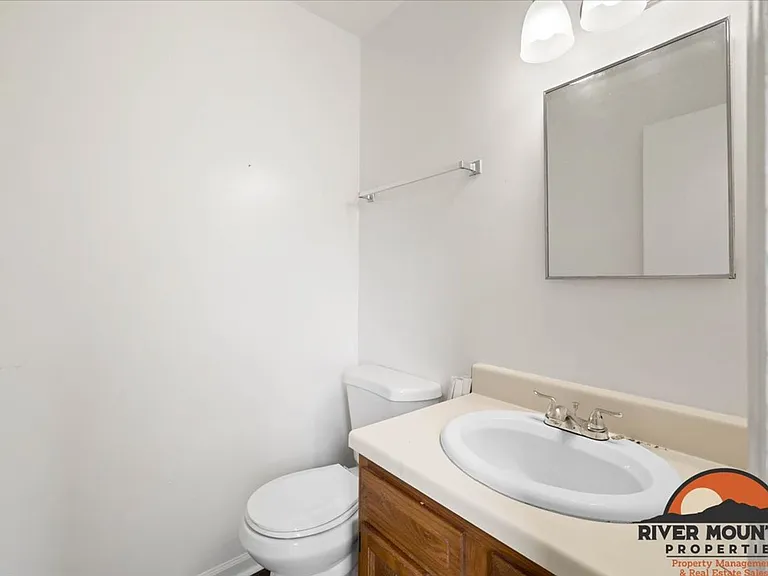 1485 Sandy Cir — Photo 14