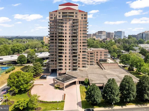 1100 Lovering Ave APT 1110, Wilmington, DE 19806