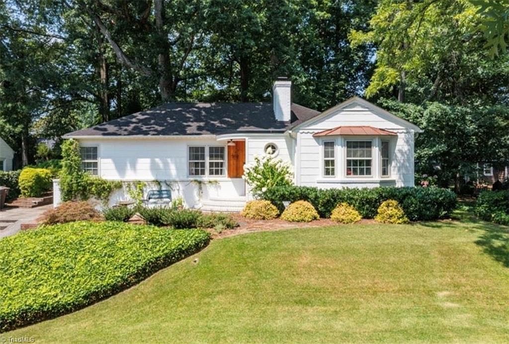 302 Warren St, Greensboro, NC 27403 Zillow