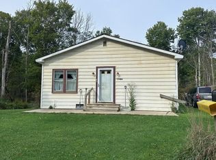 17404 Sciota Rd, Corry, PA 16407