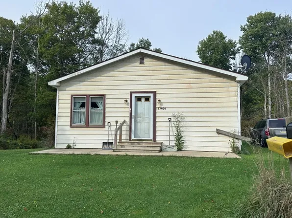 17404 Sciota Rd, Corry, PA 16407
