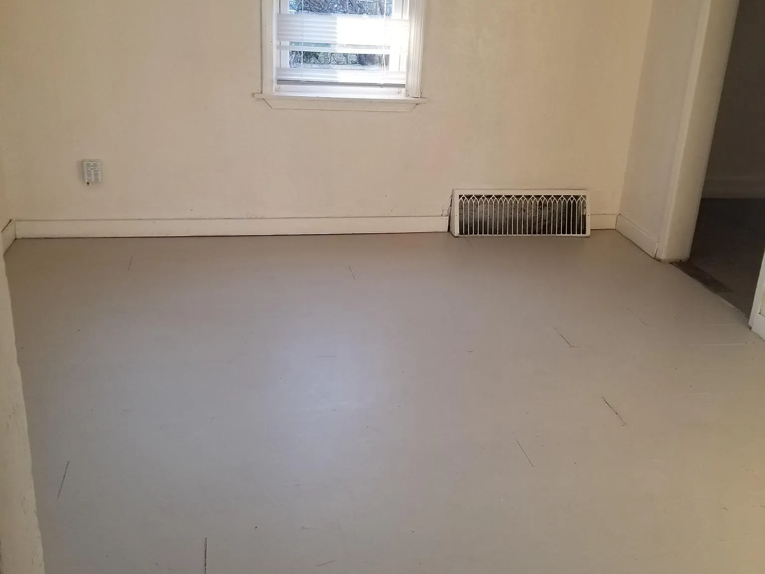 3 bed, $1,450 — Photo 4