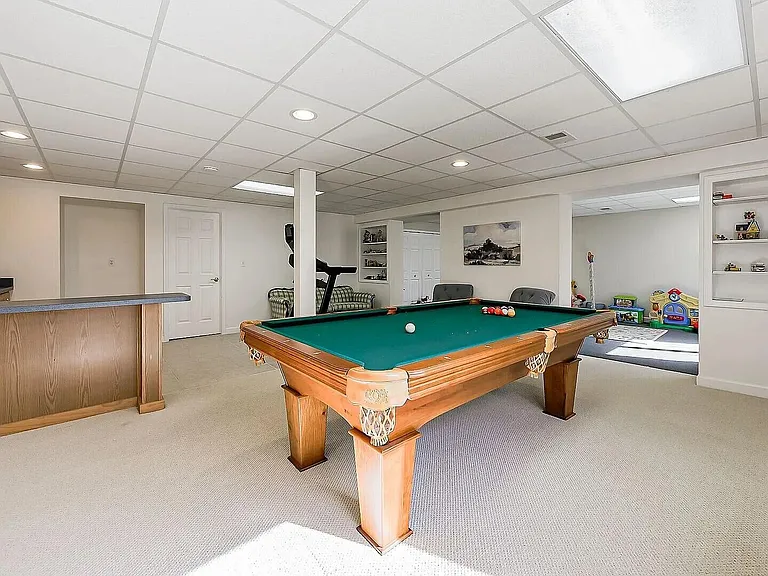22646 Autumn Park Blvd — Photo 46