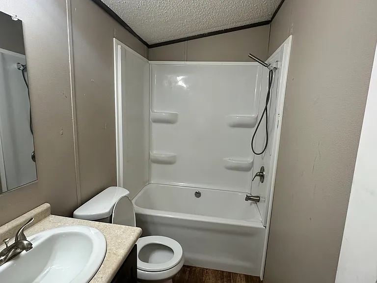 610 Johnson Rd #13 — Photo 5