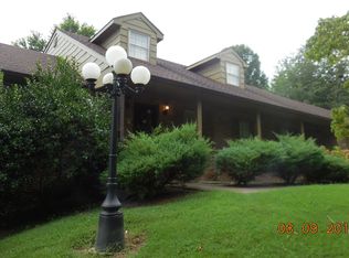 2144 Old Ashland City Rd, Clarksville, TN 37043