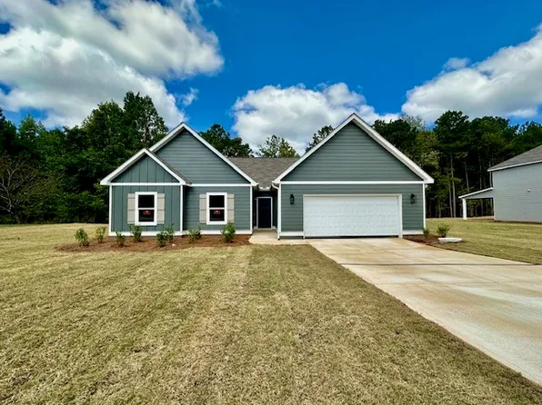 319 Lee Road 2128 #15, Valley, AL 36854