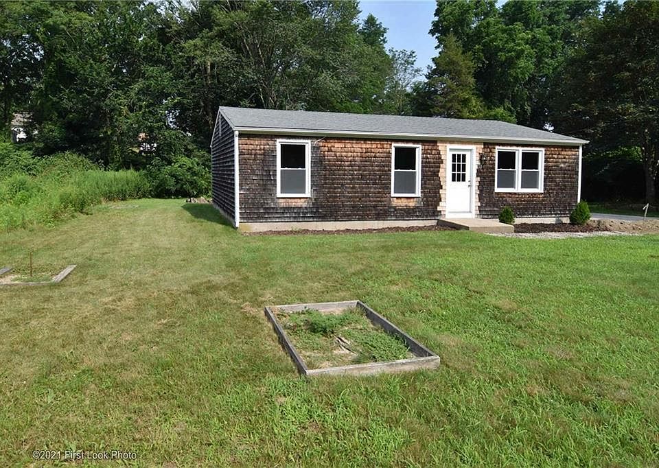 33 Stone Bridge Dr, South Kingstown, RI 02879 Zillow