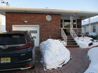 715 Knopf St, Linden, NJ
