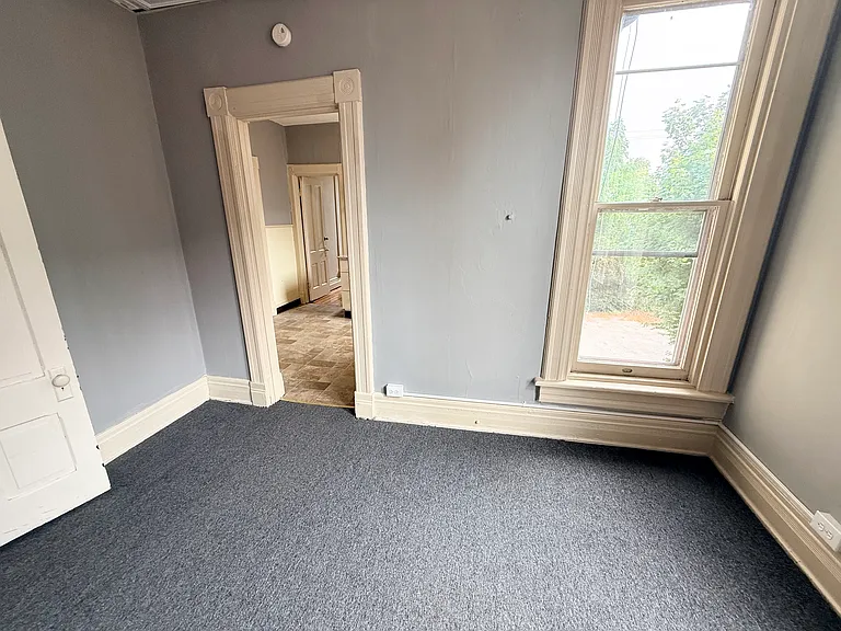 625 Niagara St #3 — Photo 9