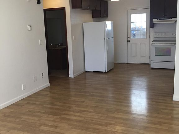 4th image of 792 Northwood Blvd Unit B