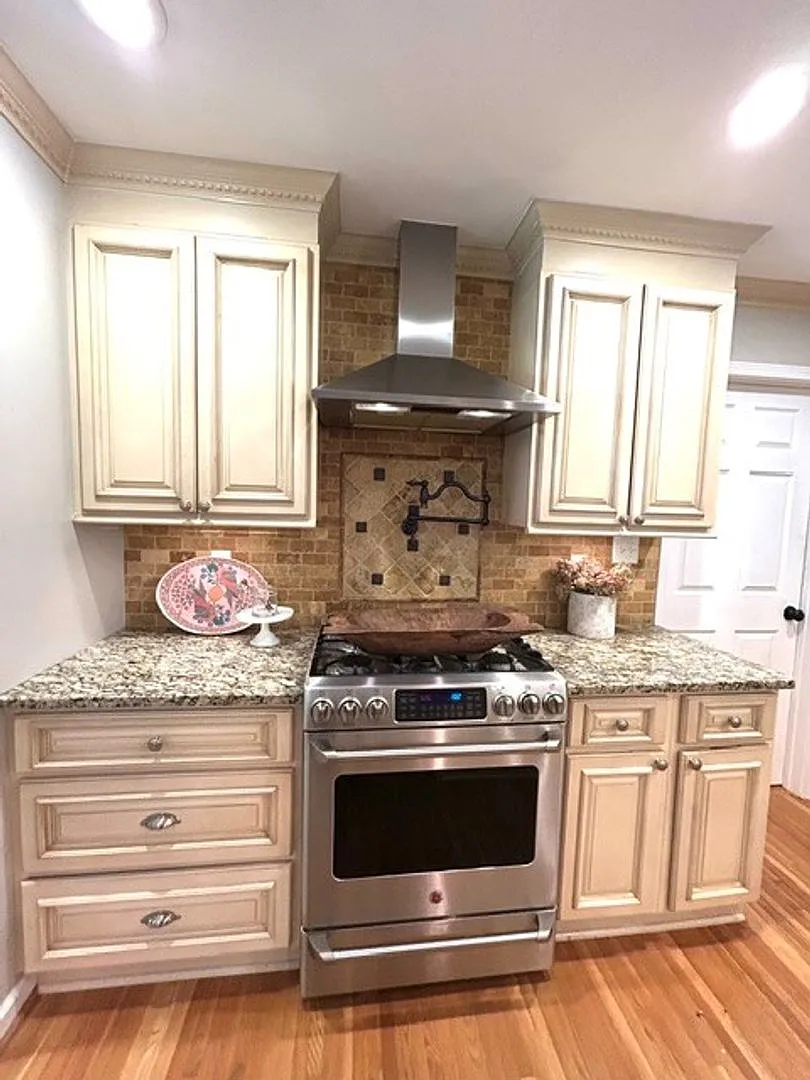 T.R. Lawing Realty Property — Photo 3