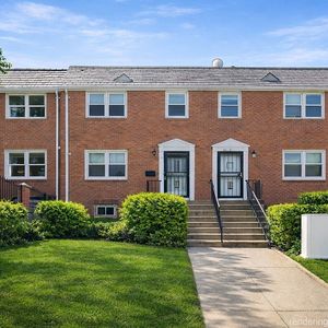 150-22 77th Ave, Flushing, NY, 11367