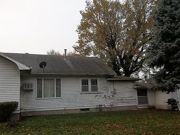 3rd image of 203 S 12th St