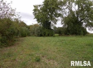 Ooo Moore St, Eldorado, IL 62930