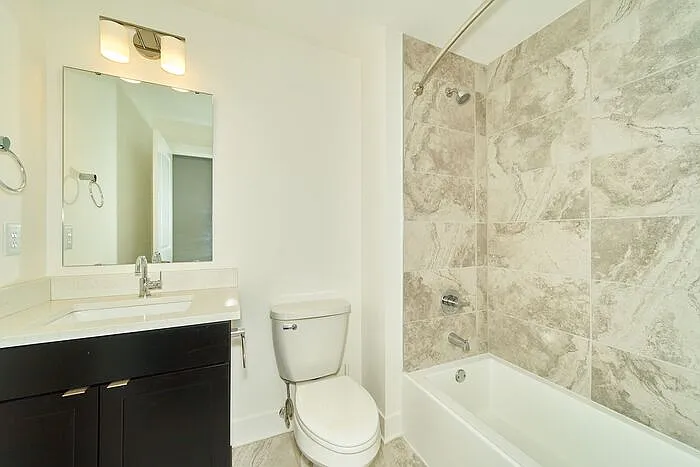 613 Fort Wayne Ave — Photo 17