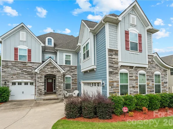 979 Parkland Pl NW, Concord, NC 28027