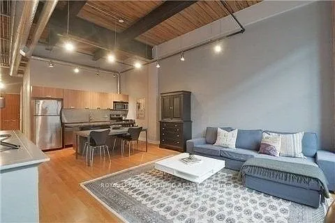 43 Hanna Ave #107 — Photo 11