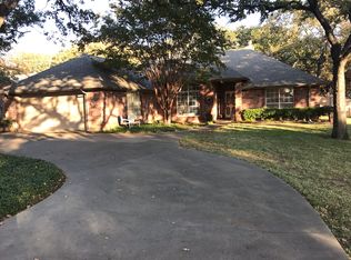 3911 Bandera Dr, Granbury, TX 76049