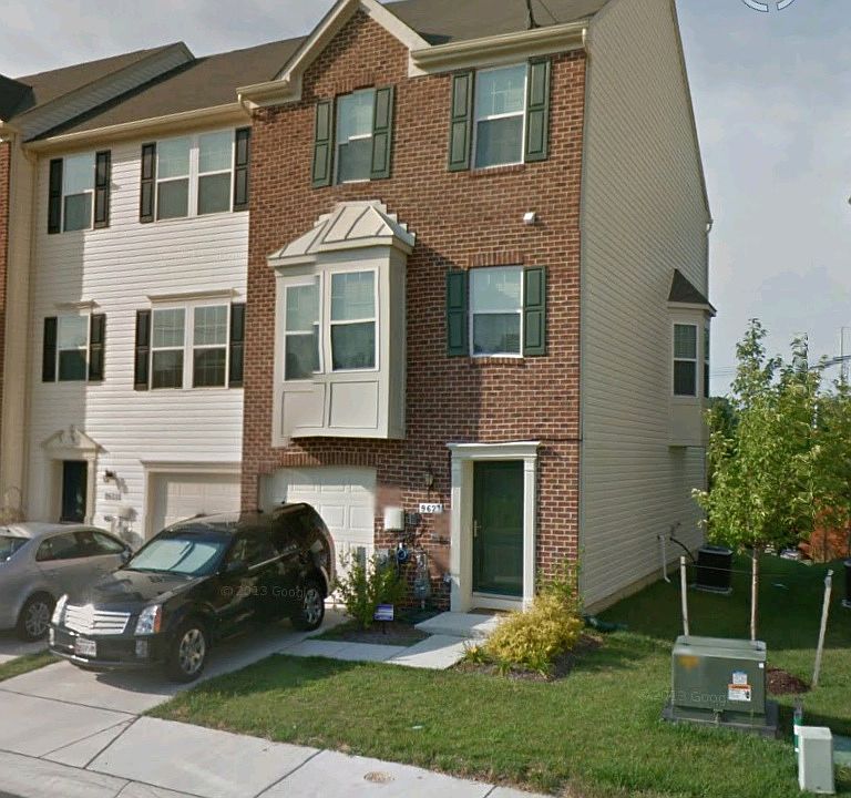 End Unit with Brick Front