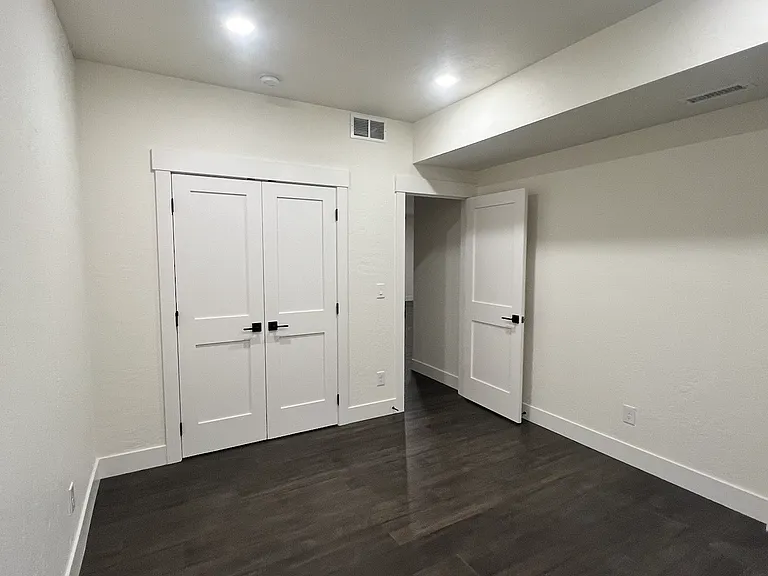 1702 E Metler Ln — Photo 39