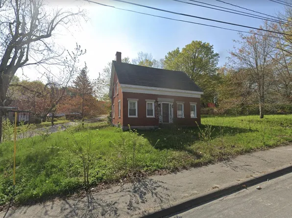 494 Water Street, Gardiner, ME 04345