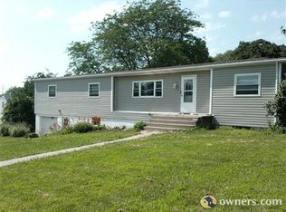1711 Santa Fe Ter, Atchison, KS 66002