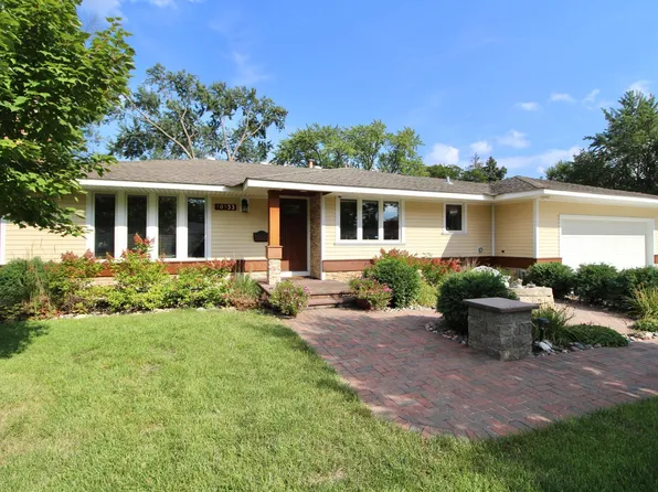 10933 Drew Ave S, Bloomington, MN 55431