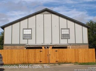 5216 Meadow Fld APT 2, San Antonio, TX 78250