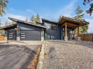 7235 Dunwaters Rd, Central Okanagan West, BC V1Z3W4