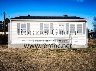 1847 S Clearview Dr, Henderson, NC 27536