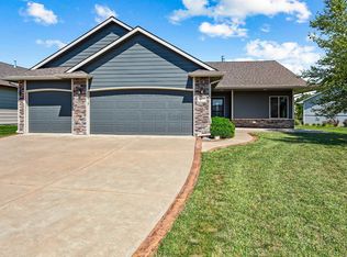 1131 N Beau Jardin St, Derby, KS 67037