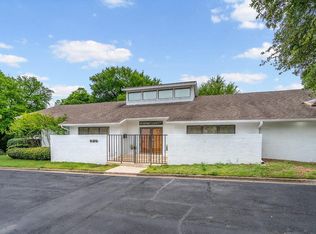 628 Roaring Springs Rd, Fort Worth, TX 76114