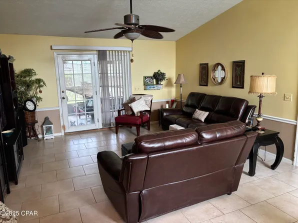 140 Seaclusion Dr, Panama City Beach, FL 32413