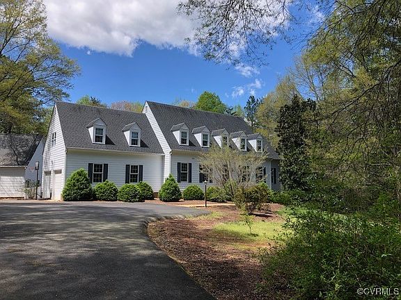2nd image of 15405 Broad Creek Ln