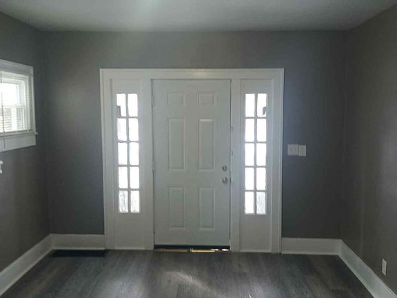 2nd image of 4131 Larkwood Ave