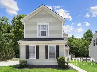 8334 Rolling Meadows Ln, Huntersville, NC 28078