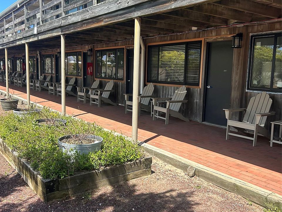 1st image of 2136 Montauk #120