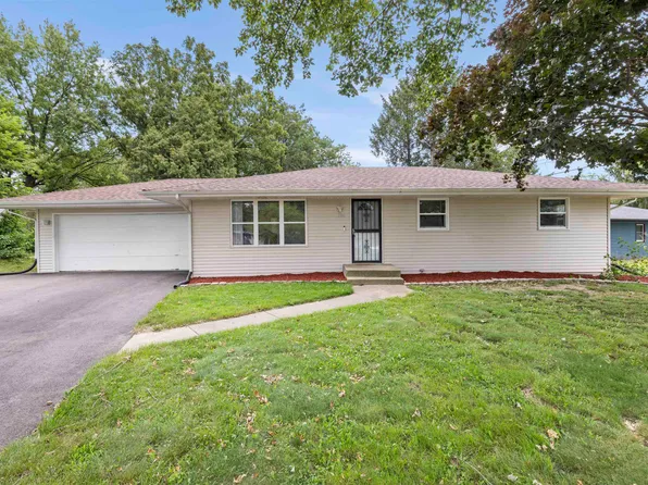 5740 Colleen Ave, Rockford, IL 61109