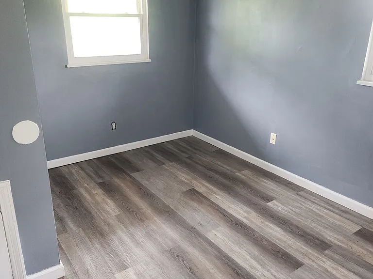400 S Napoleon Ave — Photo 14
