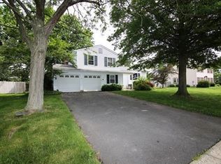 21 Hamilton Ln, Plainsboro, NJ 08536