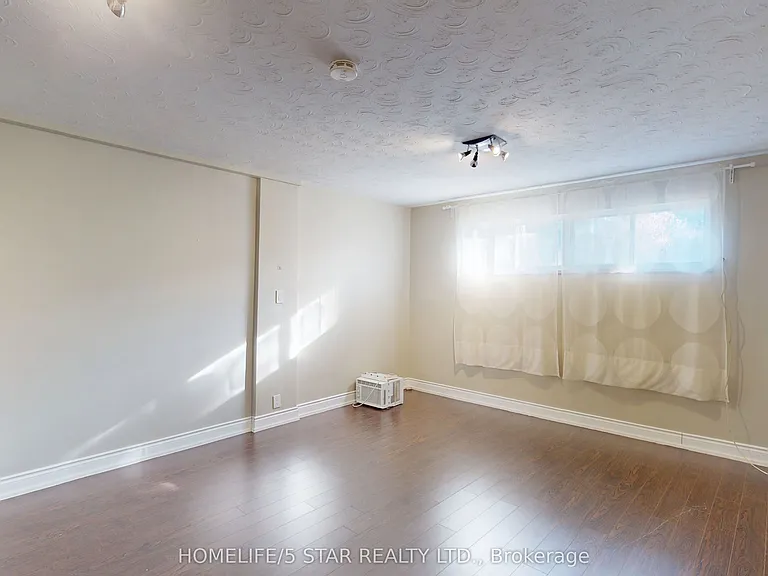 52 Waniska Ave #6 — Photo 8