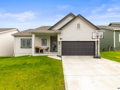 7717 N 108th St, Omaha, NE, 68142